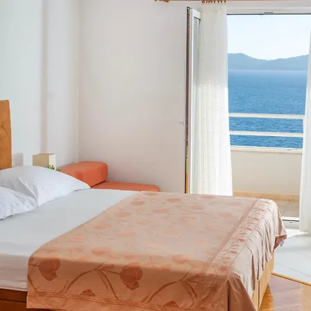 Jana Apartamento