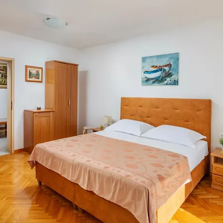 Jana Apartamento