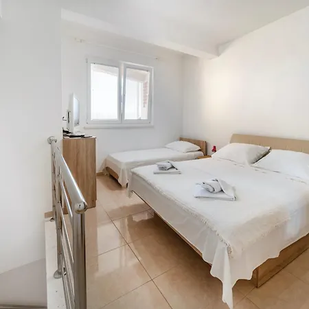 Apartamento Jana *